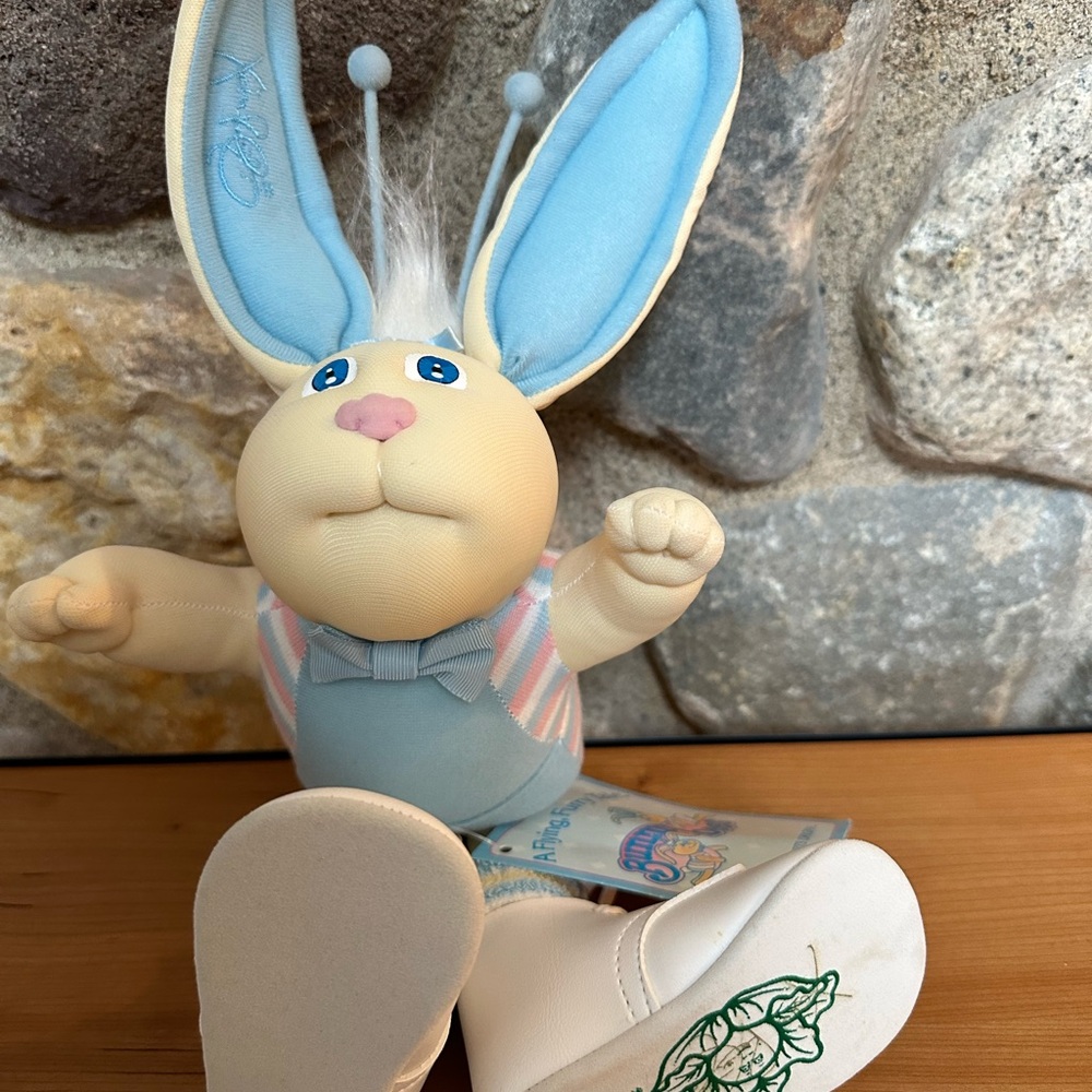 cabbage patch Bunny Bee (boy) NWT